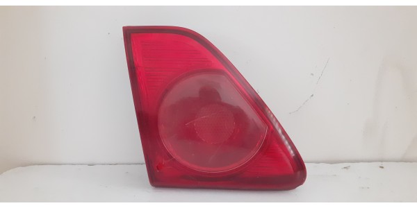 TOYOTA COROLLA SEDAN STOP LAMBASI SOL İÇ (07/08) DUYSUZ